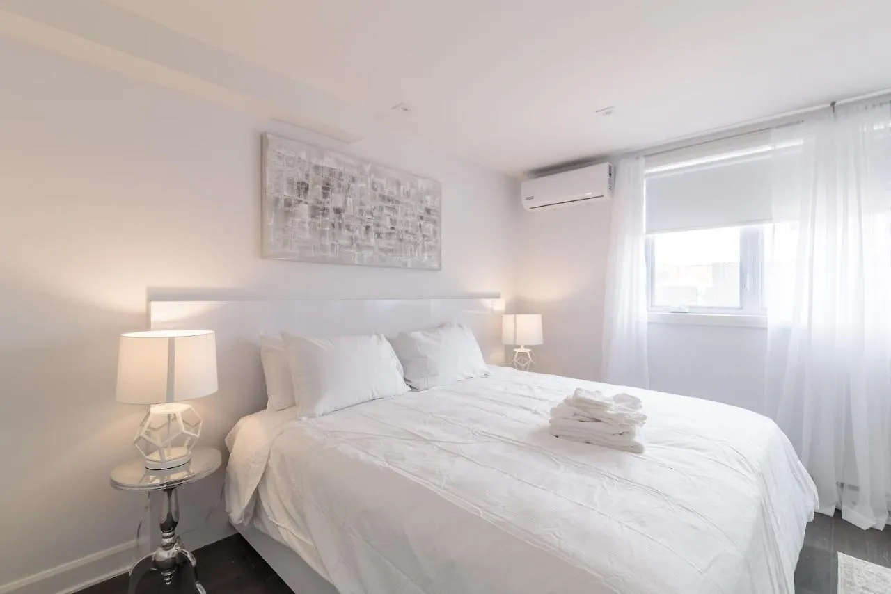 Parc Avenue Residences Mile End Montreal