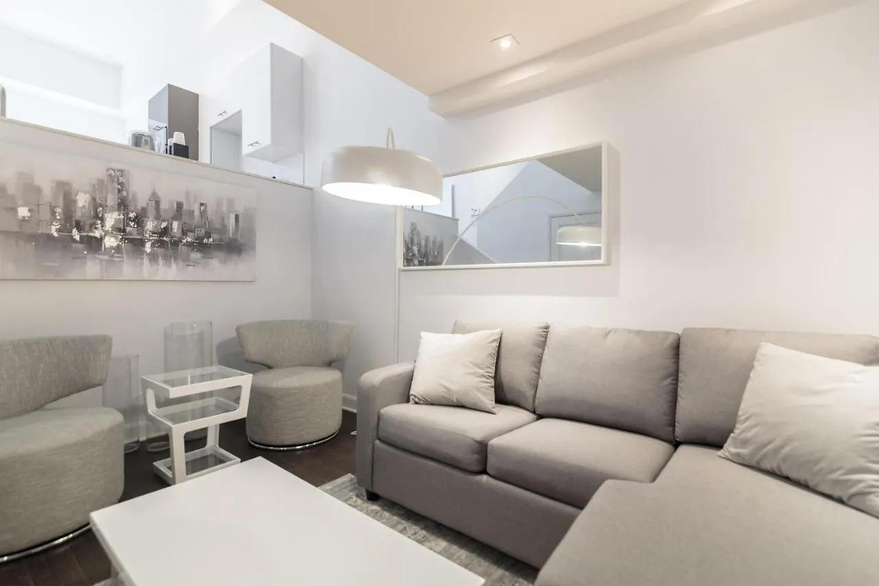 Parc Avenue Residences Mile End Montreal Aparthotel