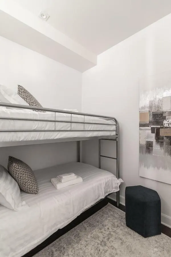 Parc Avenue Residences Mile End Montreal